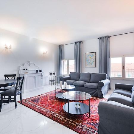 New Central Apartment & Rooms モンテカティーニ・テルメ エクステリア 写真