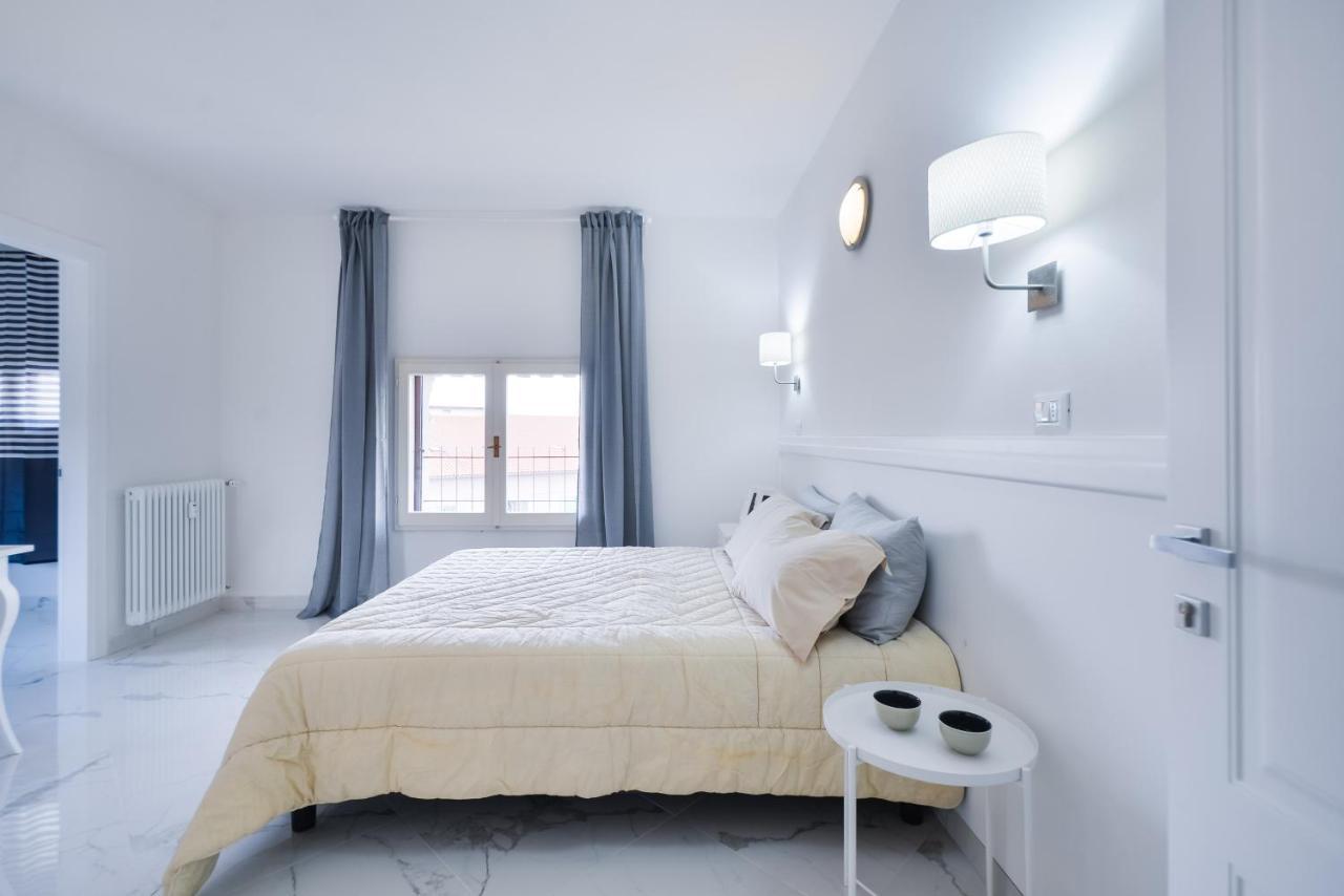New Central Apartment & Rooms モンテカティーニ・テルメ エクステリア 写真