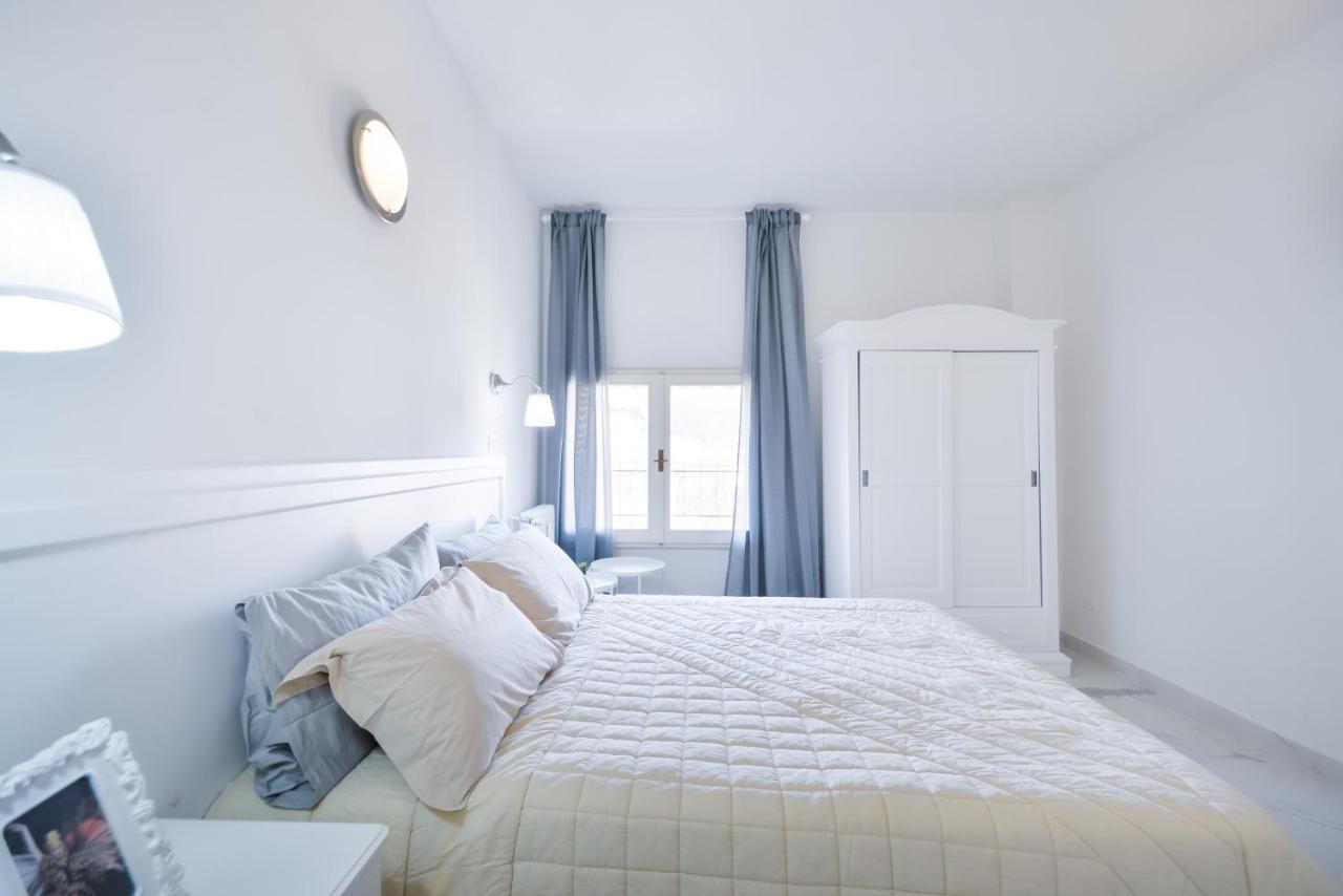 New Central Apartment & Rooms モンテカティーニ・テルメ エクステリア 写真